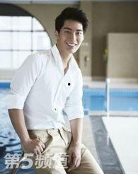 美女爆料窦骁图片视频  第1张